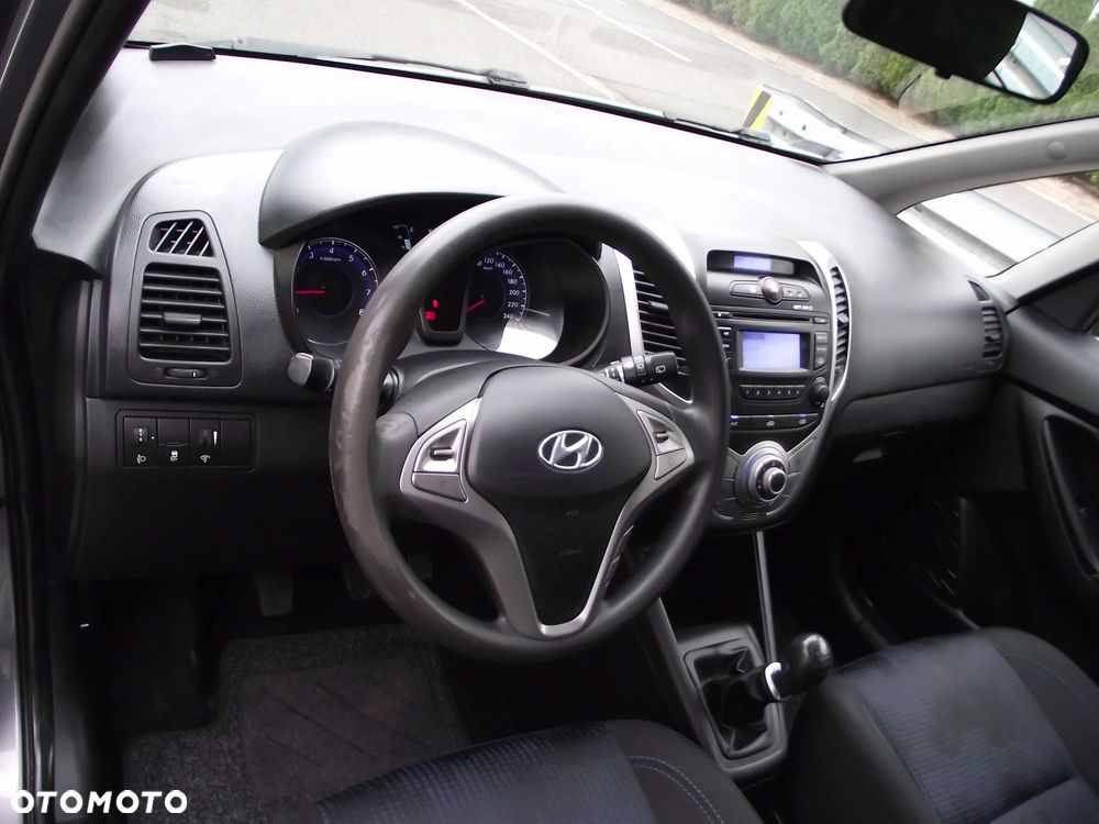 Hyundai ix20 1.6 Comfort - 16