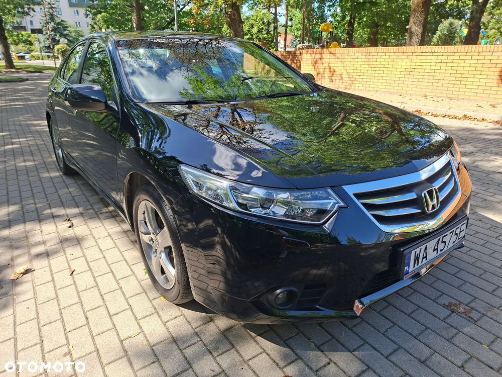 Honda Accord 2.0 Lifestyle - 33