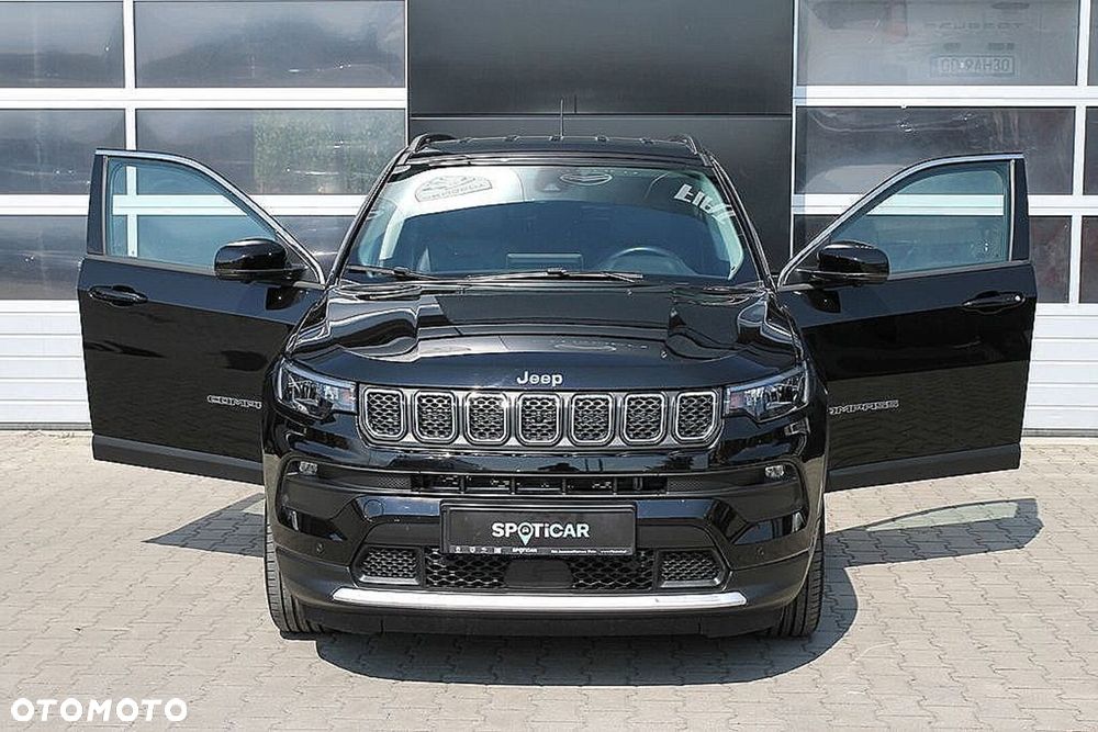 Jeep Compass - 8