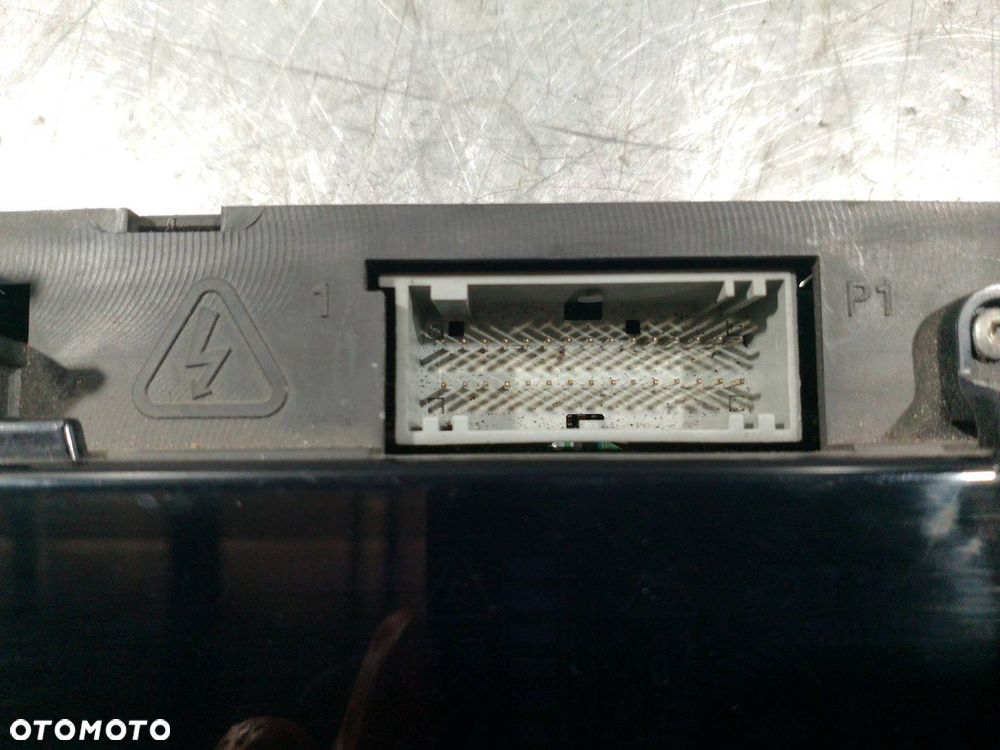 LICZNIK RENAULT SCENIC II LIFT 21669399-9  21669395-7  P8200494956A 1.5 DCI - 5