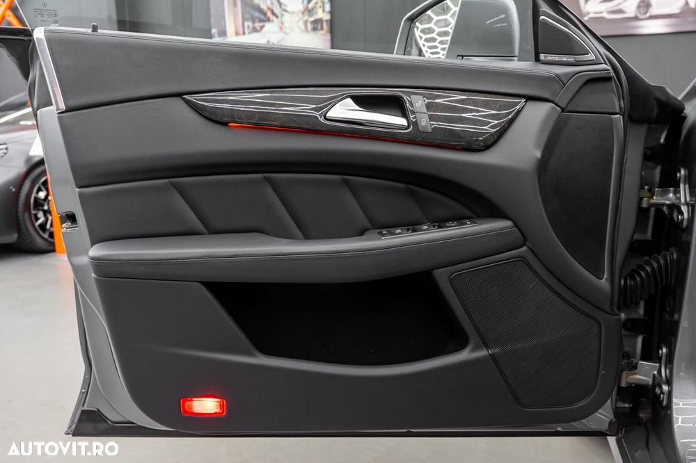 Mercedes-Benz CLS 250 CDI DPF BlueEFFICIENCY 7G-TRONIC - 39