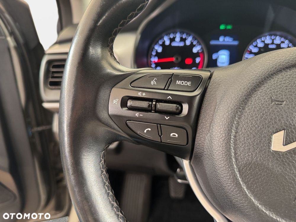 Kia Stonic - 18