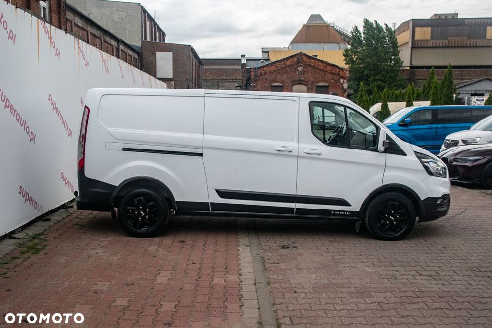 Ford Transit Custom L2H1 Trail 2.0 130KM - 11