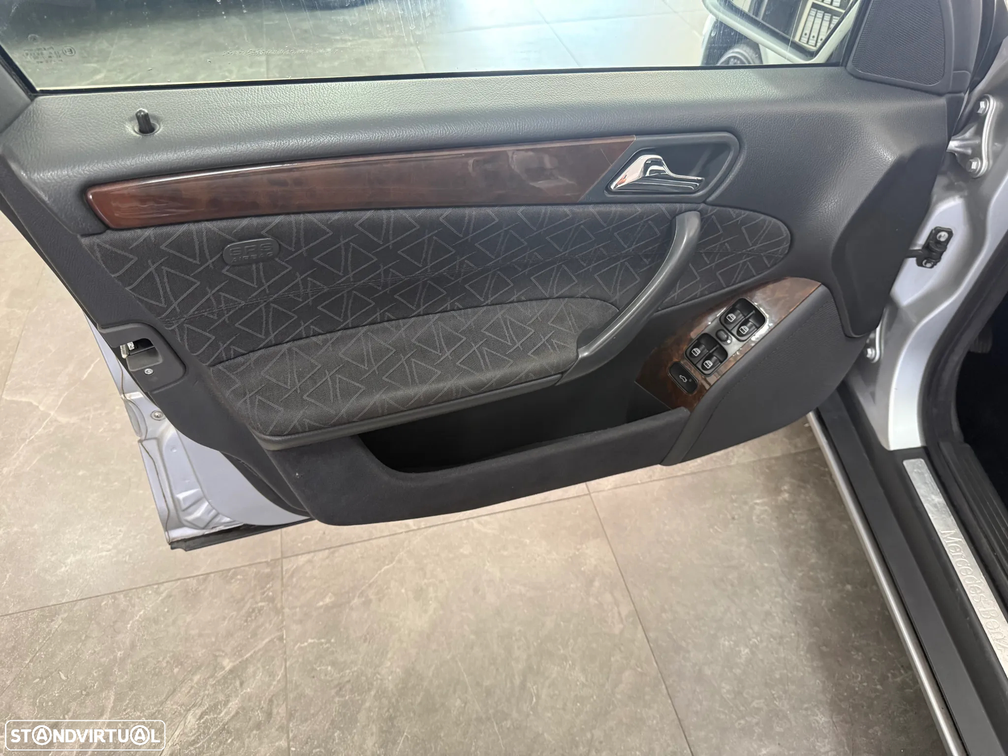 Mercedes-Benz C 220 - 8