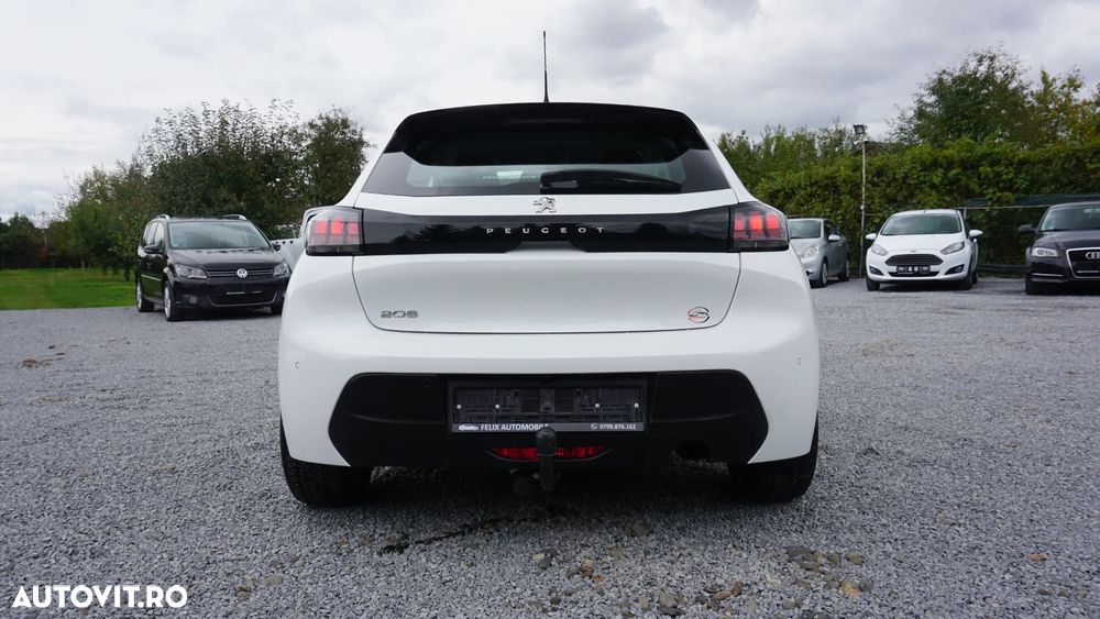 Peugeot 208 BlueHDi 100 GT - 4