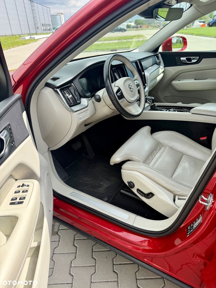 Volvo XC 60 D4 SCR AWD Inscription - 9