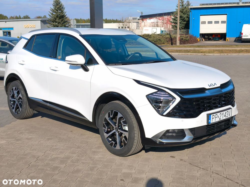 Kia Sportage 1.6 T-GDI HEV Business Line 2WD - 8