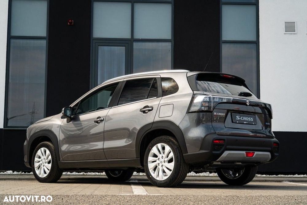Suzuki S-Cross - 4