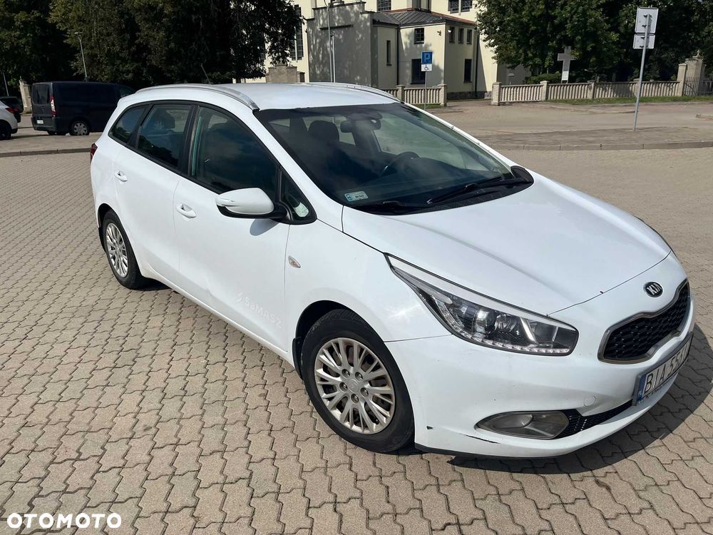 Kia Ceed - 5