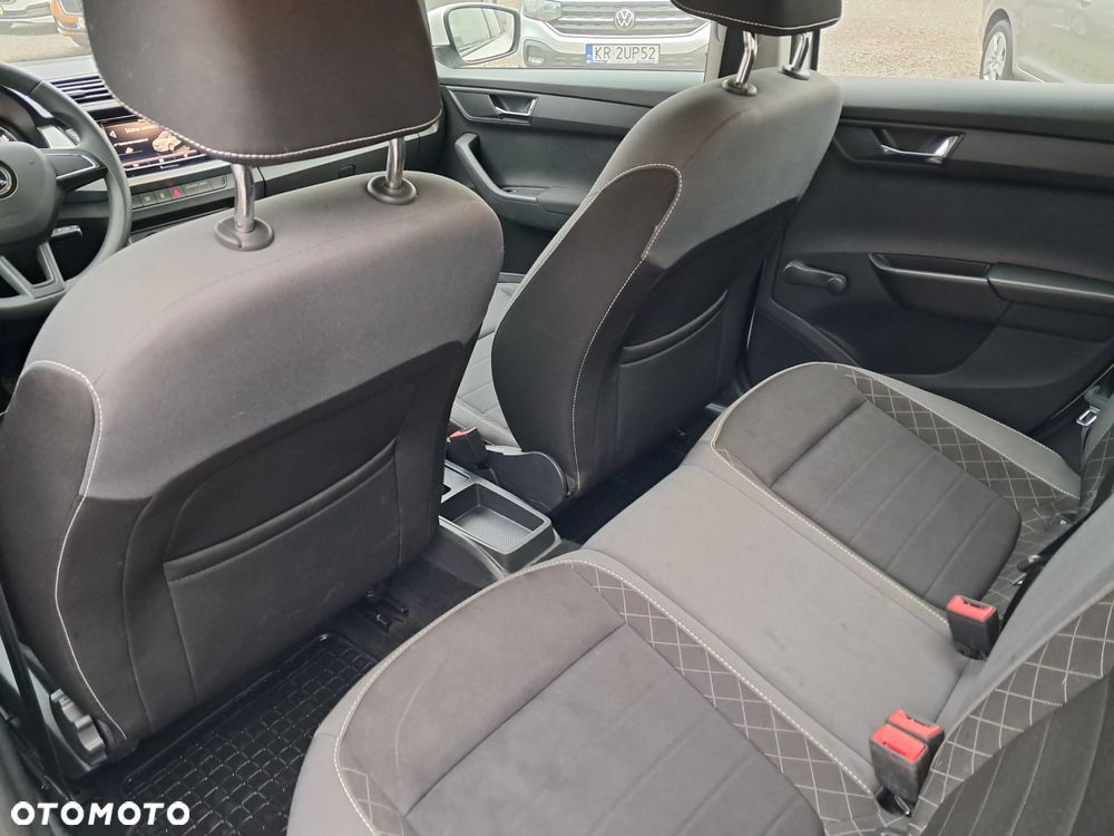 Skoda Fabia 1.0 TSI Ambition - 19
