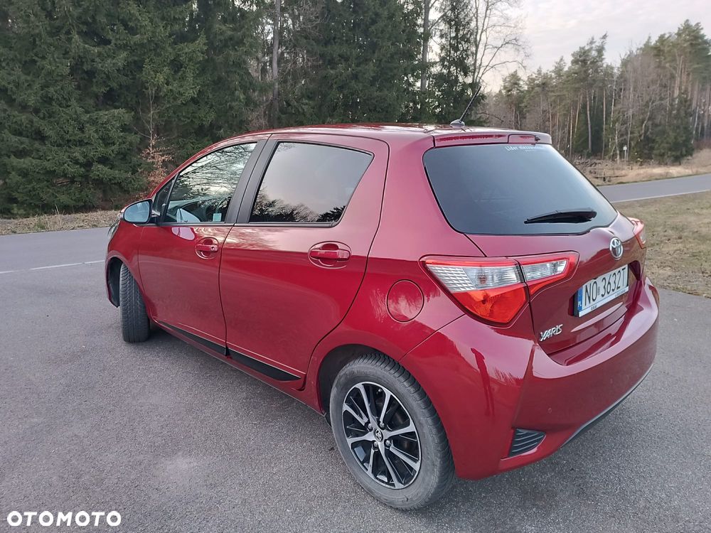 Toyota Yaris 1.5 Premium - 3