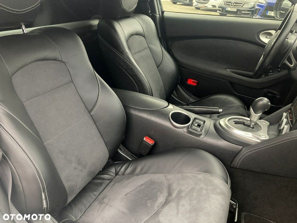 Nissan 370 Z - 15