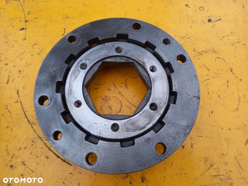 Dyferencjał mostu tył tylnego New Holland T6.155 - 10