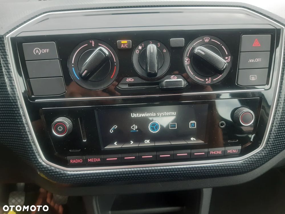 Volkswagen up! Active - 23