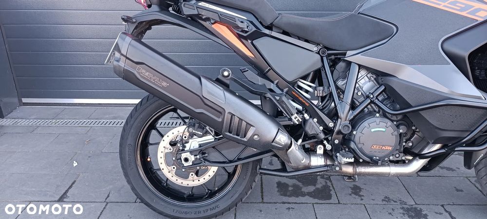 KTM Adventure - 28