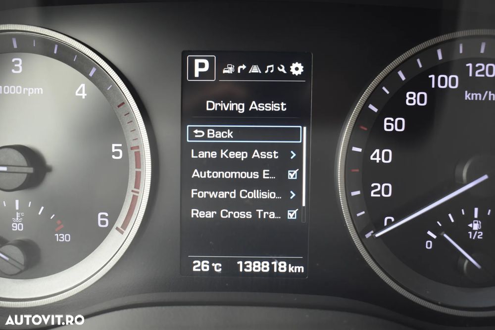 Hyundai Tucson 2.0 CRDI 4WD 6AT Luxury Pack+ - 14