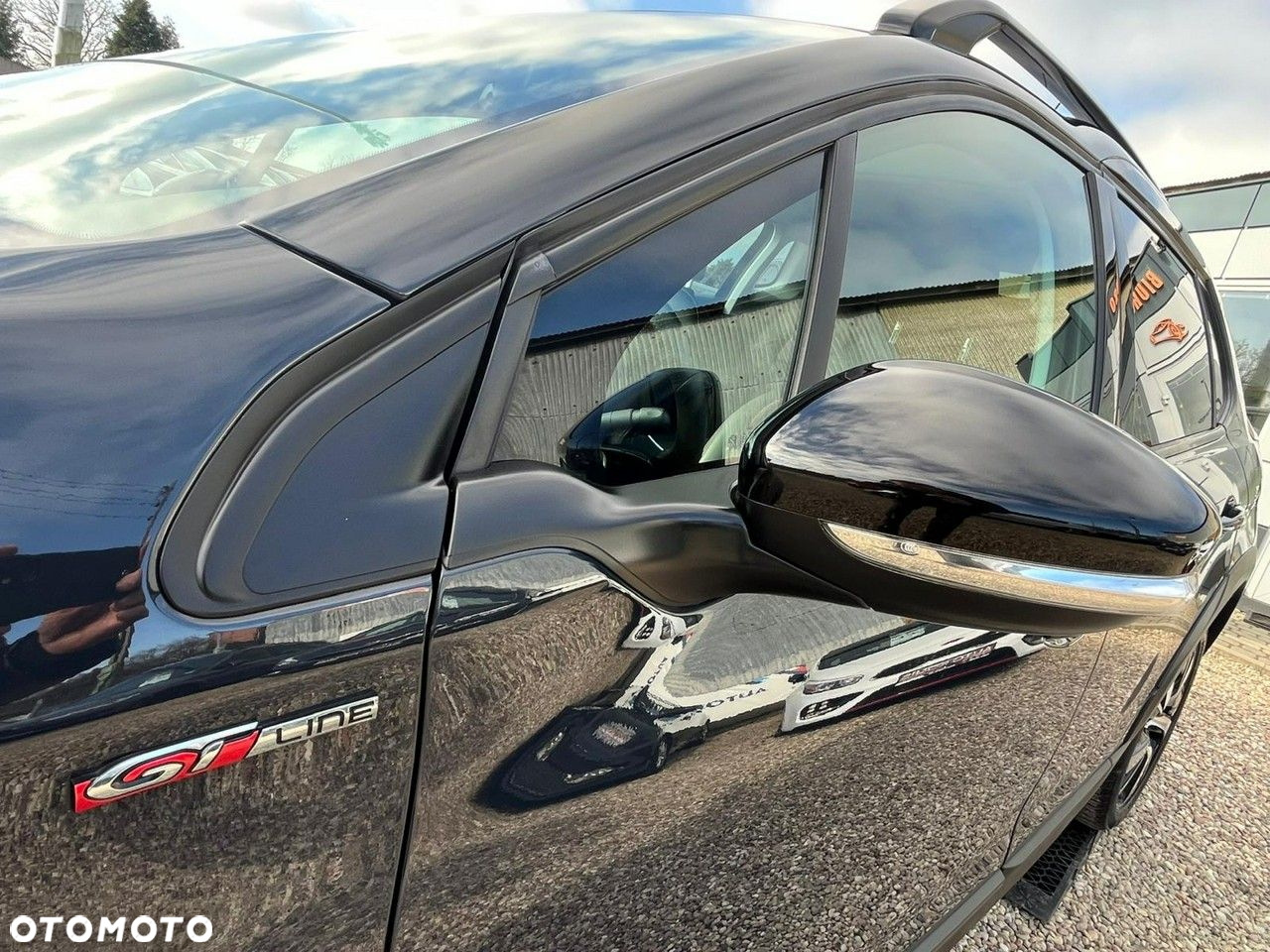 Peugeot 2008 PureTech 110 Stop&Start EAT6 GT-Line Edition - 21