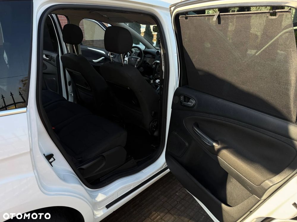 Ford S-Max 2.0 TDCi DPF Titanium X - 17