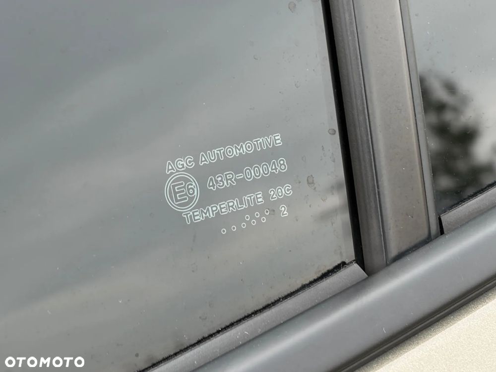 Toyota Corolla - 18