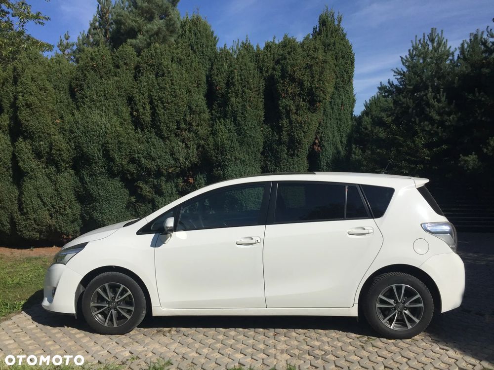 Toyota Verso - 2