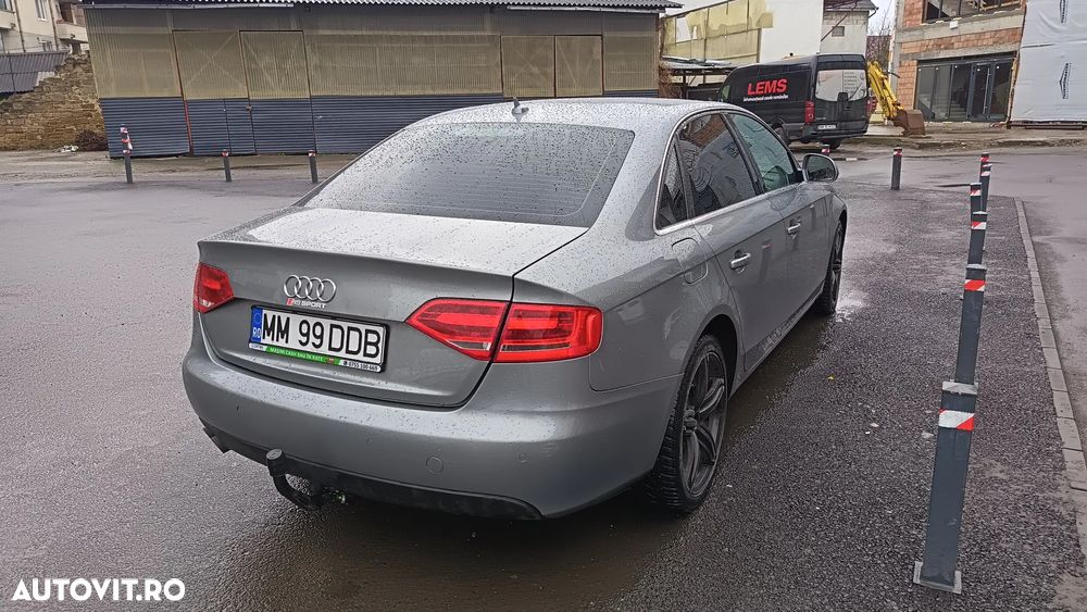 Audi A4 2.0 TDI DPF multitronic Ambiente - 18