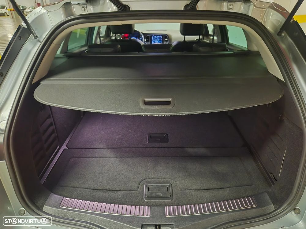 Renault Mégane Sport Tourer BLUE dCi 115 EDC INTENS - 38