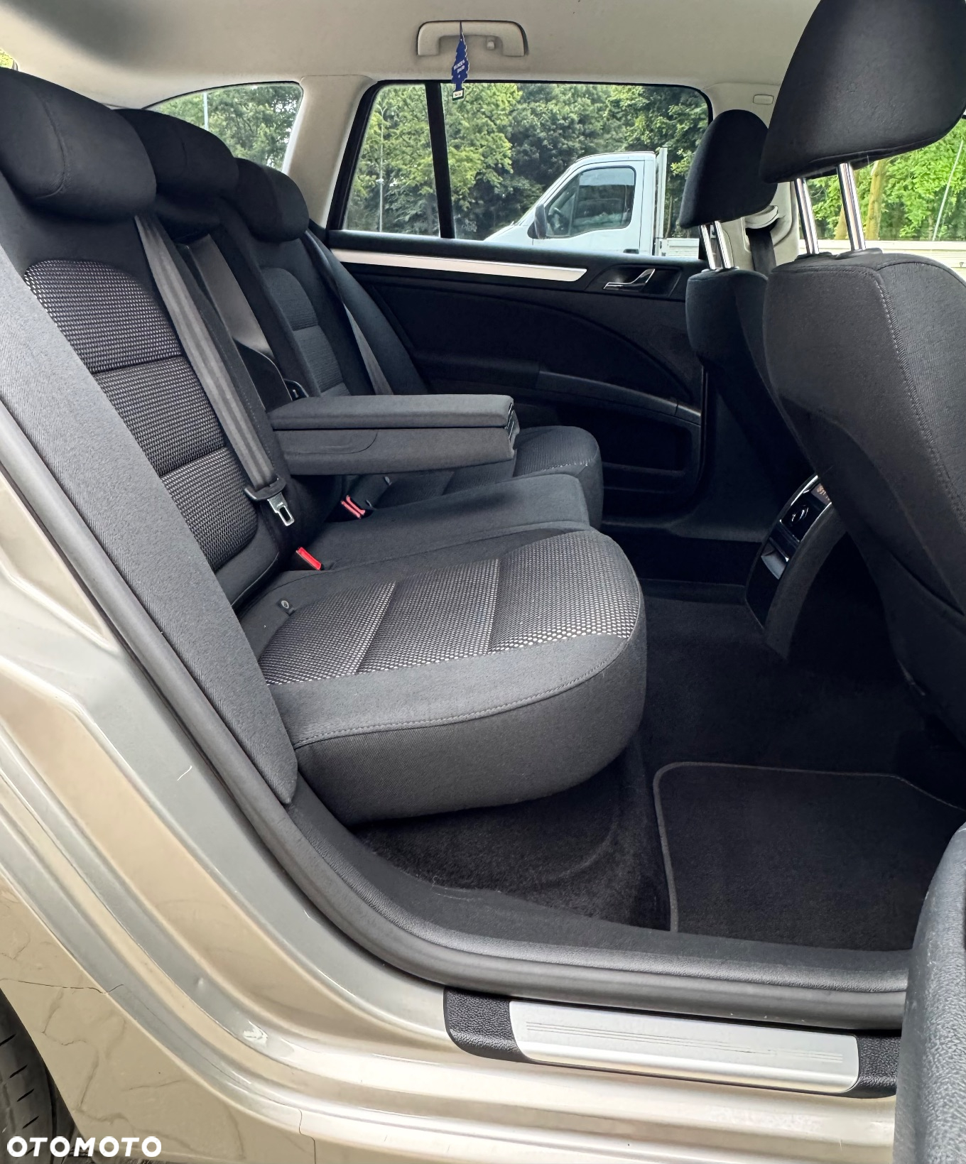 Skoda Superb 2.0 TDI Green tec 4x4 DSG Exclusive - 14