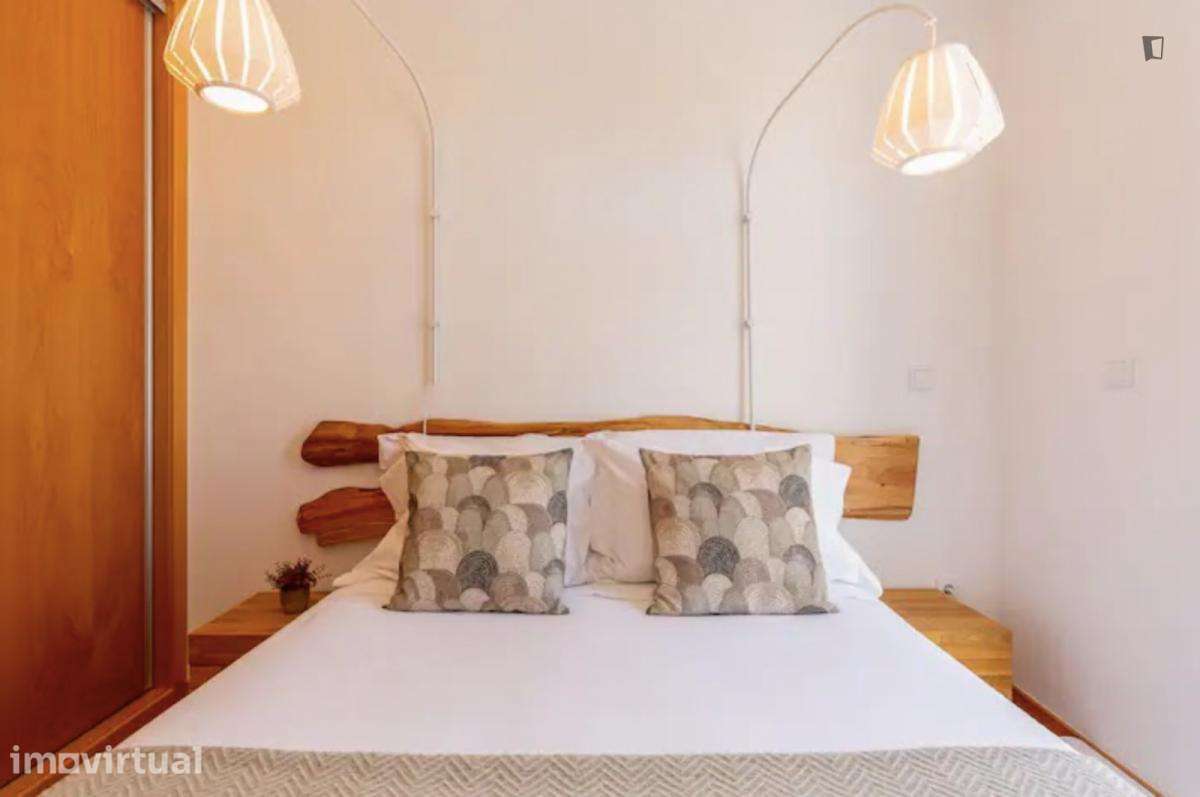 Apartamento com 1 quartos - localizado em Santo Ildefonso Porto - Grande imagem: 3/13