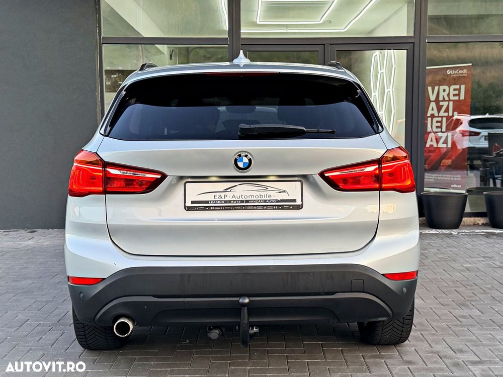 BMW X1 sDrive18d xLine - 12