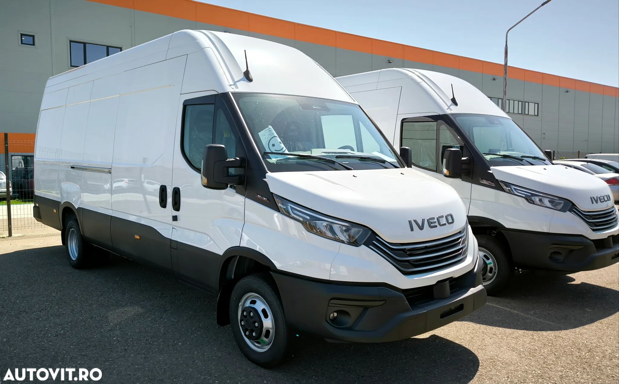 Iveco Furgon Iveco Daily 35C16V 18mc - 1