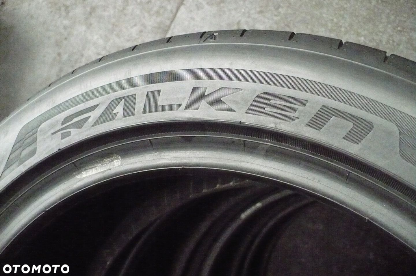 2x FALKEN Azenis FK520 225/45R17 6mm 6,4mm 2021 - 3
