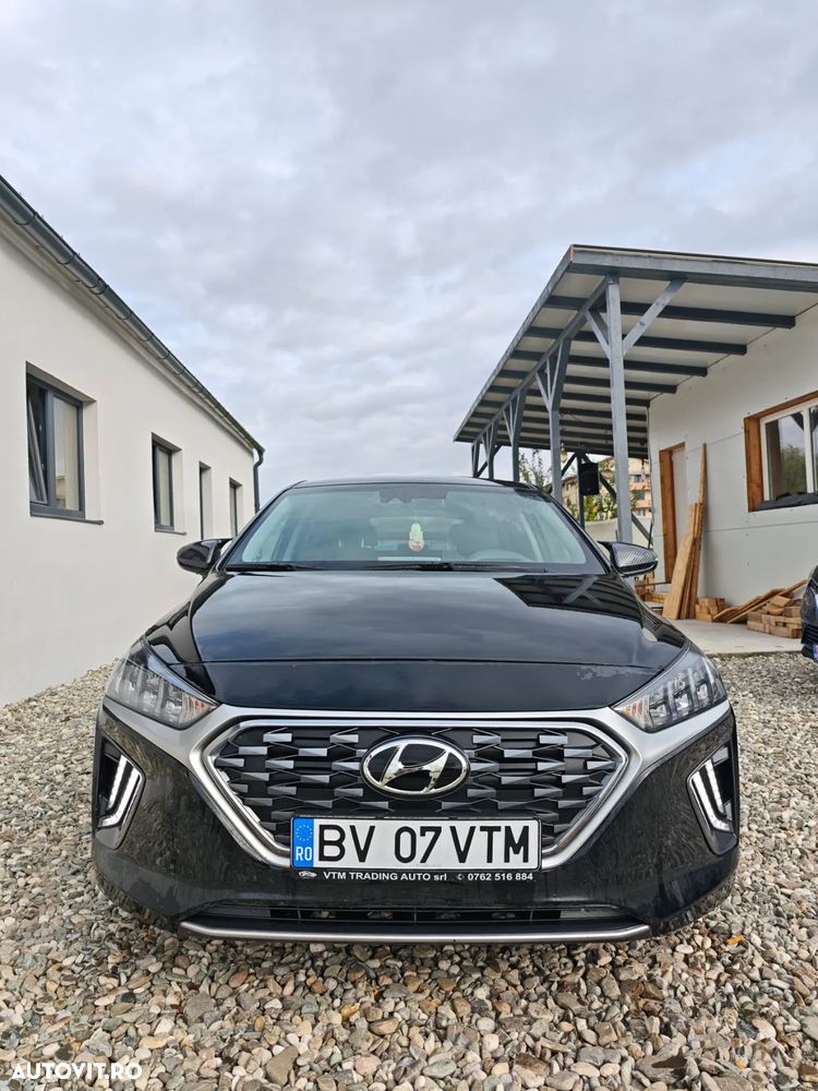 Hyundai IONIQ - 2