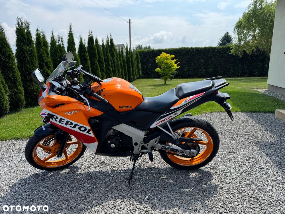 Honda CBR - 3