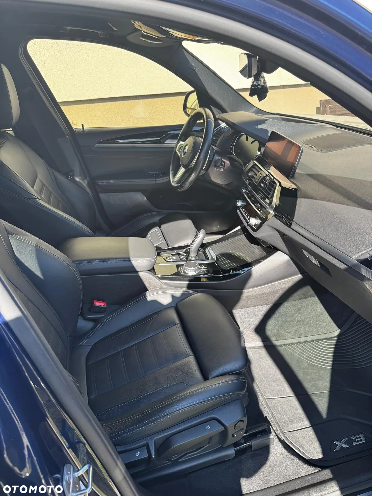 BMW X3 xDrive20d - 22