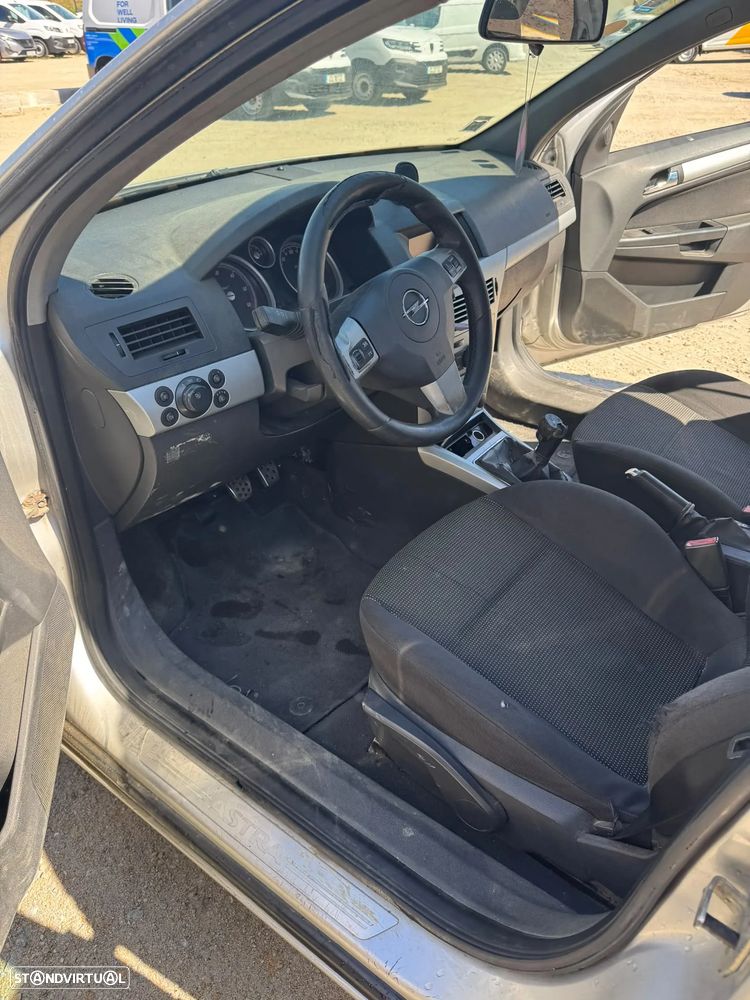 Opel Astra 1.7 CDTi Cosmo - 10