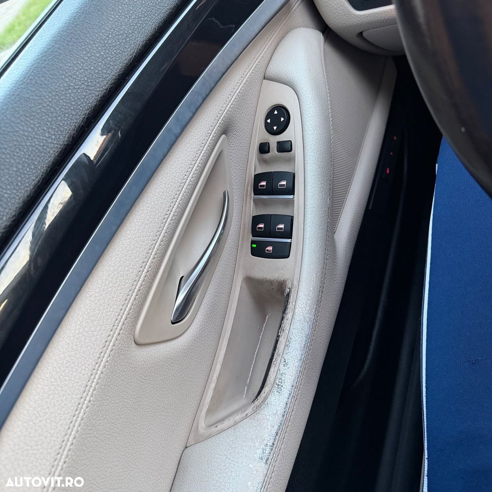 BMW Seria 5 520d Touring Aut. - 16