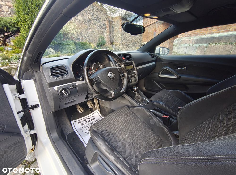 Volkswagen Scirocco - 7