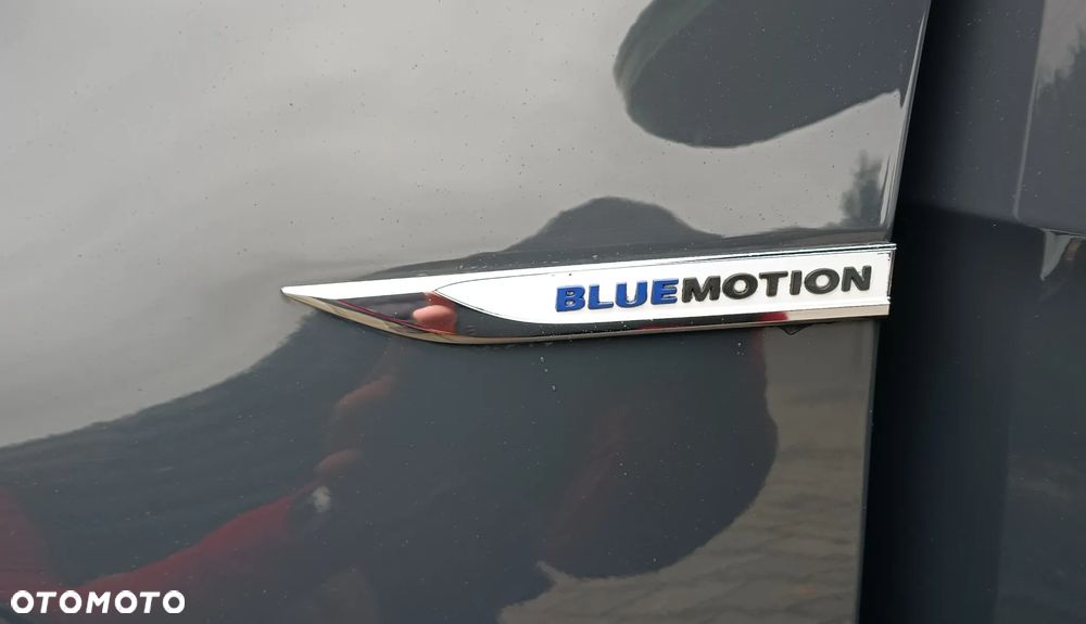 Volkswagen Golf - 25