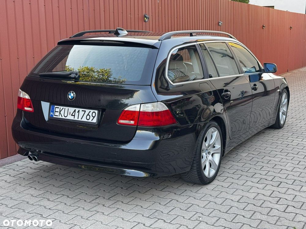 BMW Seria 5 530i Touring - 3