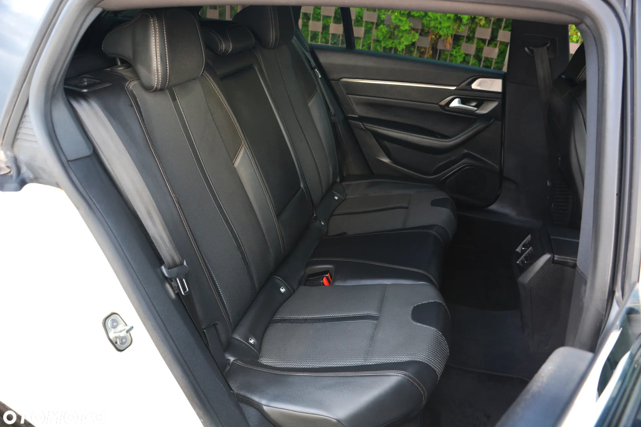 Peugeot 508 SW BlueHDi 180 EAT8 GT - 21