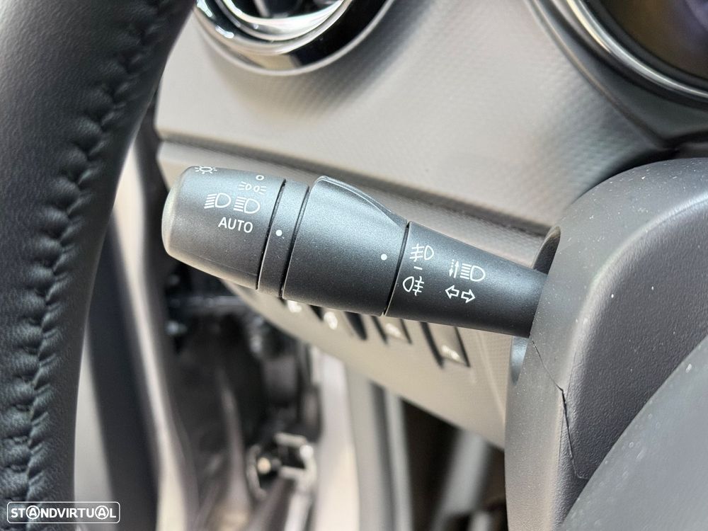 Renault Captur ENERGY TCe 120 EDC Luxe - 11