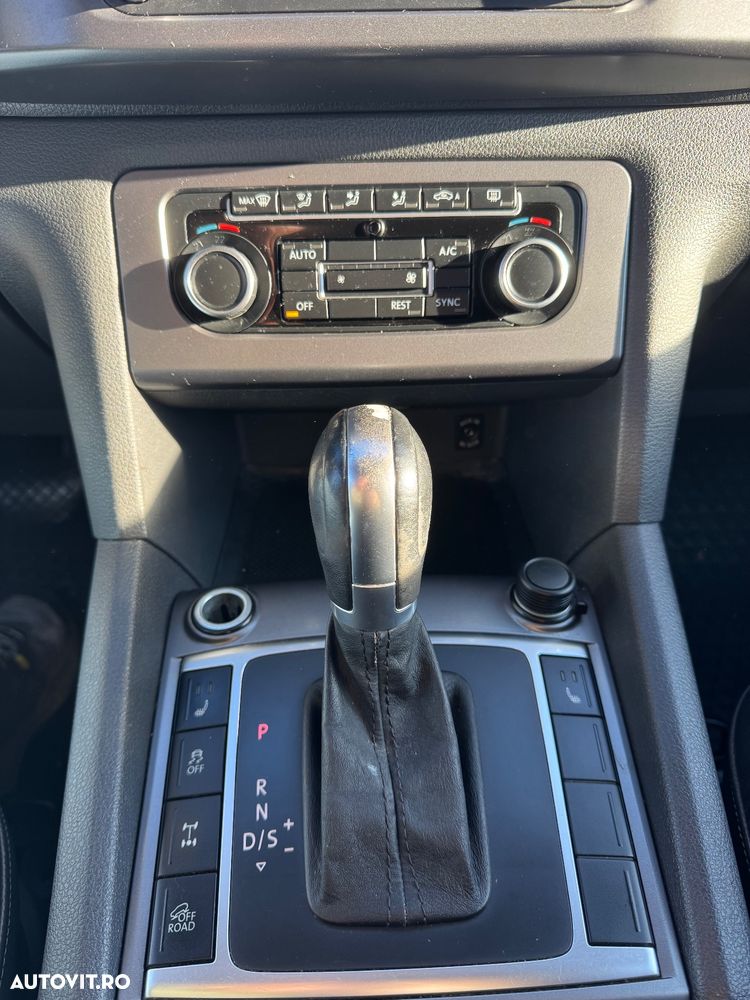 Volkswagen Amarok - 11