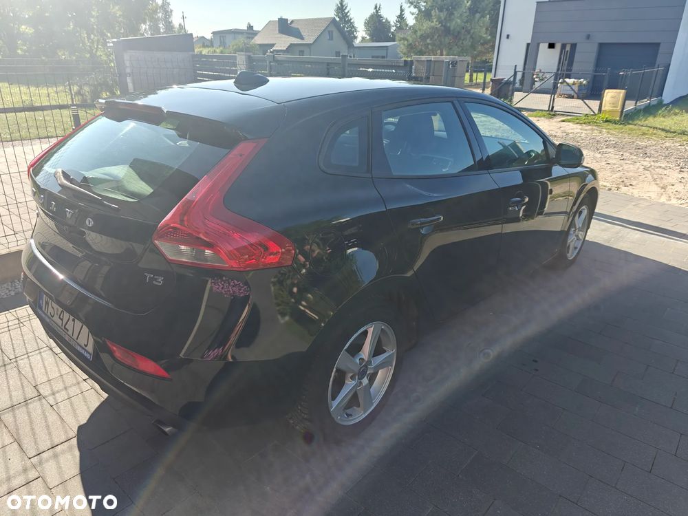 Volvo V40 T3 Kinetic - 4