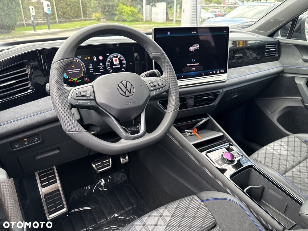 Volkswagen Tiguan - 10
