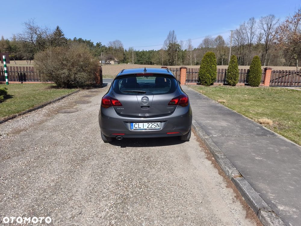 Opel Astra 1.4 Turbo Cosmo - 5