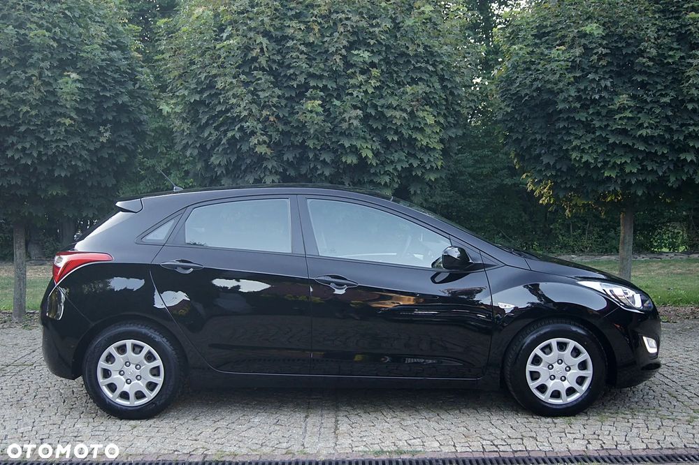 Hyundai i30 1.4 Trend - 6