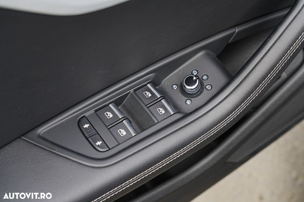 Audi A4 Avant 2.0 TDI quattro S tronic Sport - 29