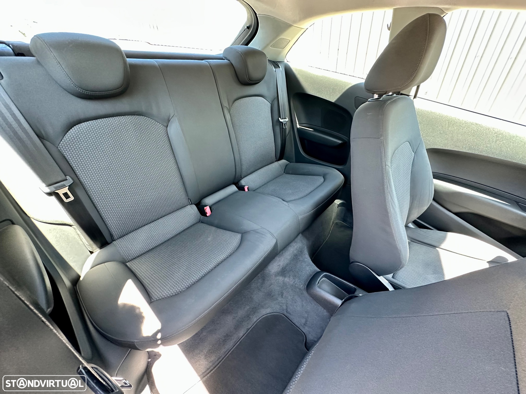 Audi A1 1.6 TDI Advance - 27