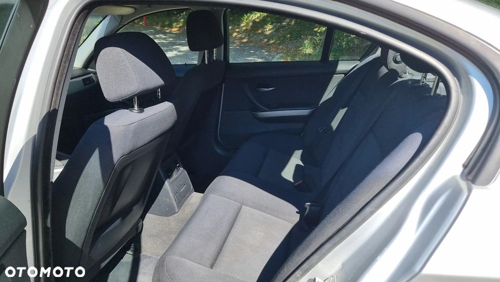 BMW Seria 3 320d DPF - 7