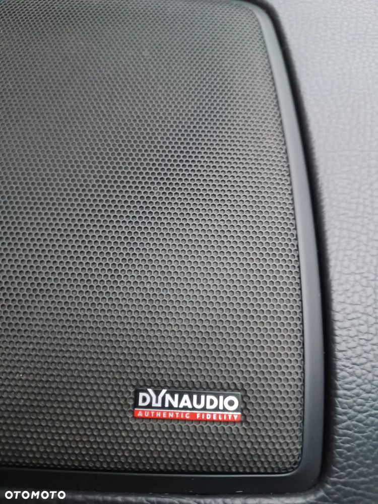 Volvo XC 90 D5 AWD R-Design - 24